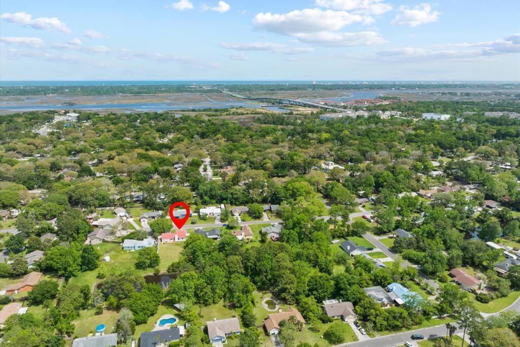 Spacious Home Near Beach, Large Yard, Game Room And Dog Friendly Τζάκσονβιλ Εξωτερικό φωτογραφία